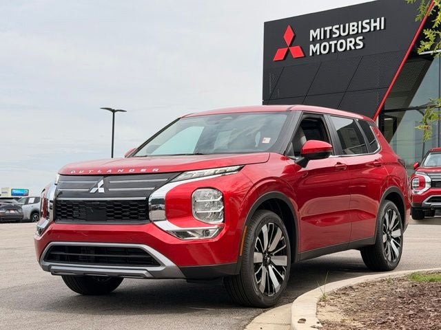 2026 Mitsubishi Outlander SE