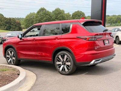2026 Mitsubishi Outlander SE