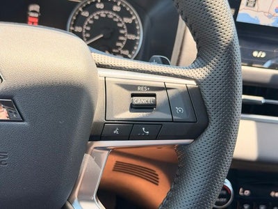 2026 Mitsubishi Outlander LE