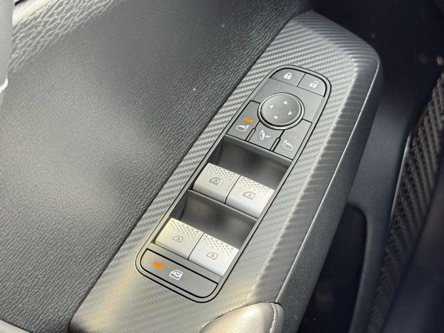 2026 Mitsubishi Outlander Base