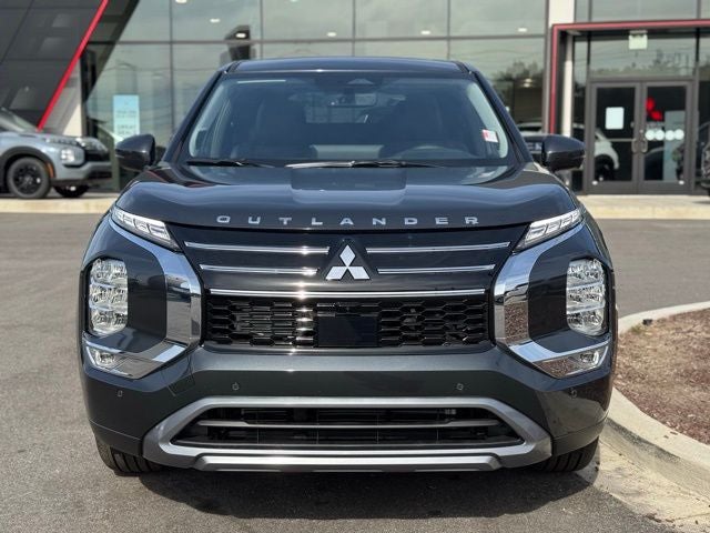 2026 Mitsubishi Outlander Base