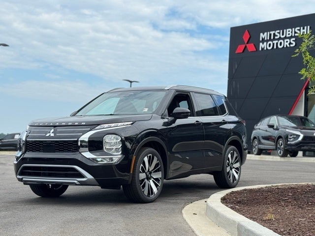 2025 Mitsubishi Outlander SEL