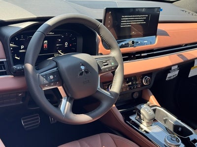 2025 Mitsubishi Outlander SEL