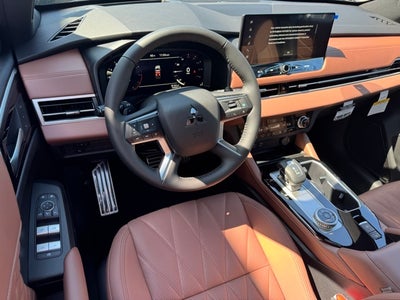 2025 Mitsubishi Outlander SEL