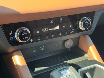 2025 Mitsubishi Outlander SEL