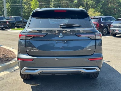 2025 Mitsubishi Outlander SEL