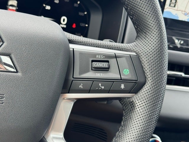 2025 Mitsubishi Outlander SEL