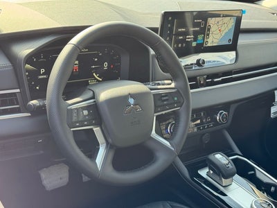 2025 Mitsubishi Outlander SEL