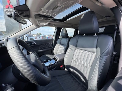 2025 Mitsubishi Outlander SEL