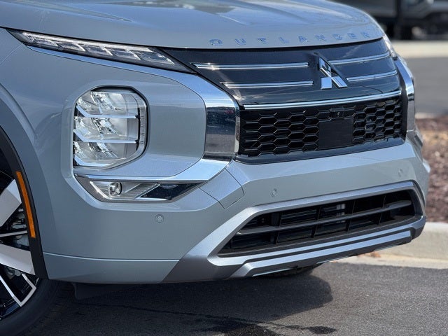 2025 Mitsubishi Outlander SEL
