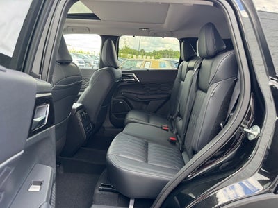 2025 Mitsubishi Outlander SEL
