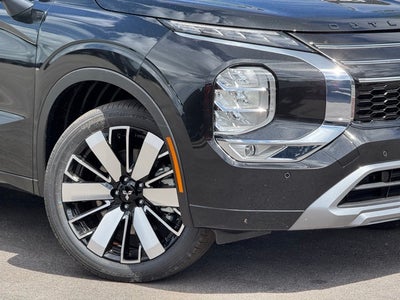 2025 Mitsubishi Outlander SEL