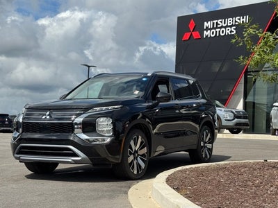 2025 Mitsubishi Outlander SEL