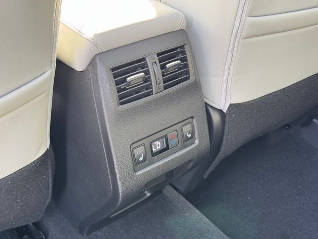 2025 Mitsubishi Outlander SEL