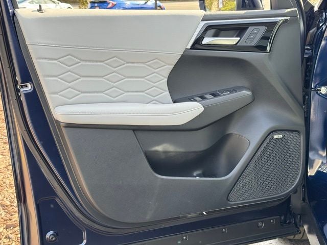 2025 Mitsubishi Outlander SEL