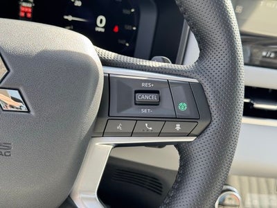 2025 Mitsubishi Outlander SEL