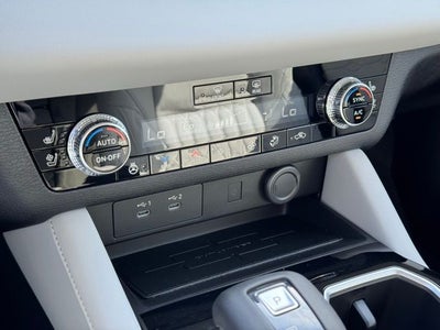 2025 Mitsubishi Outlander SEL