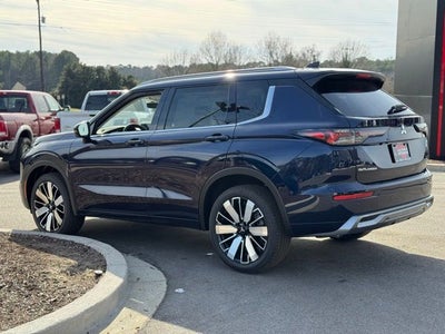 2025 Mitsubishi Outlander SEL