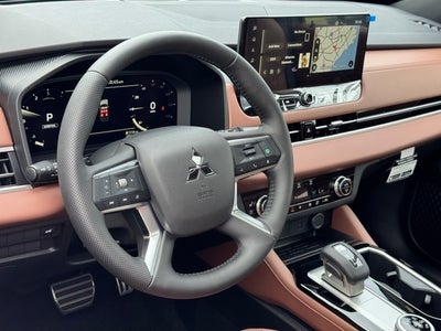 2025 Mitsubishi Outlander SEL
