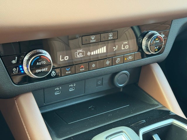 2025 Mitsubishi Outlander SEL