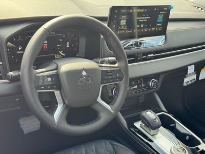 2025 Mitsubishi Outlander SEL