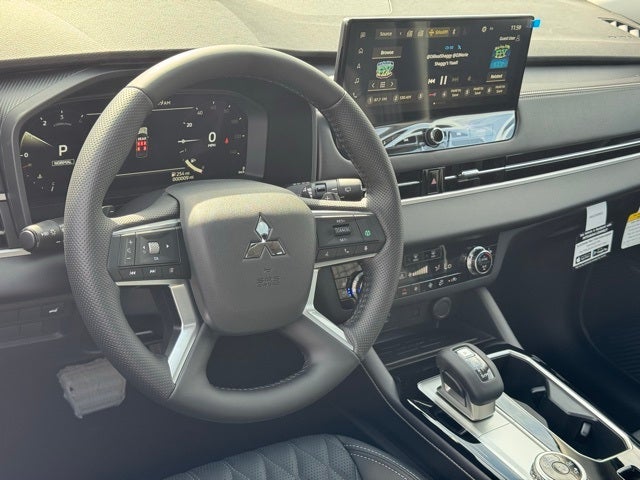 2025 Mitsubishi Outlander SEL