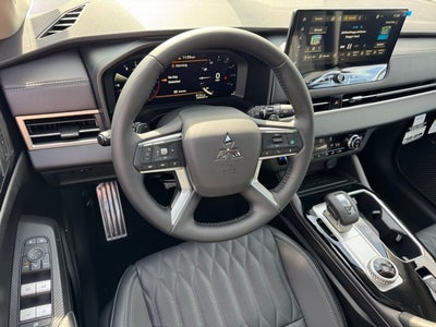 2025 Mitsubishi Outlander SEL