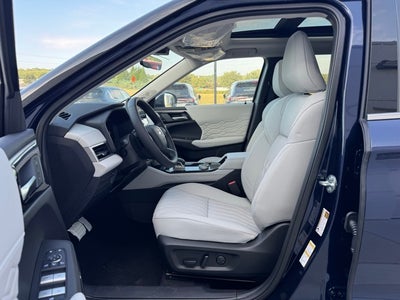 2025 Mitsubishi Outlander SEL