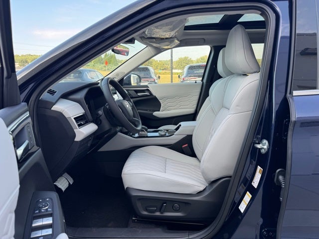 2025 Mitsubishi Outlander SEL