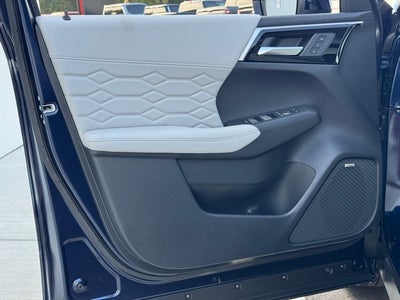 2025 Mitsubishi Outlander SEL