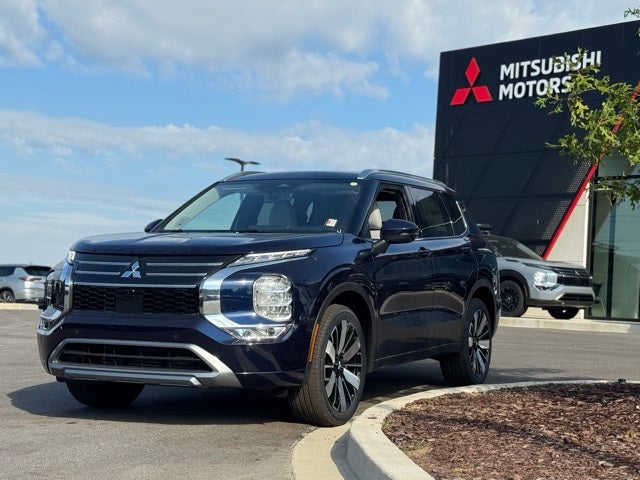 2025 Mitsubishi Outlander SEL