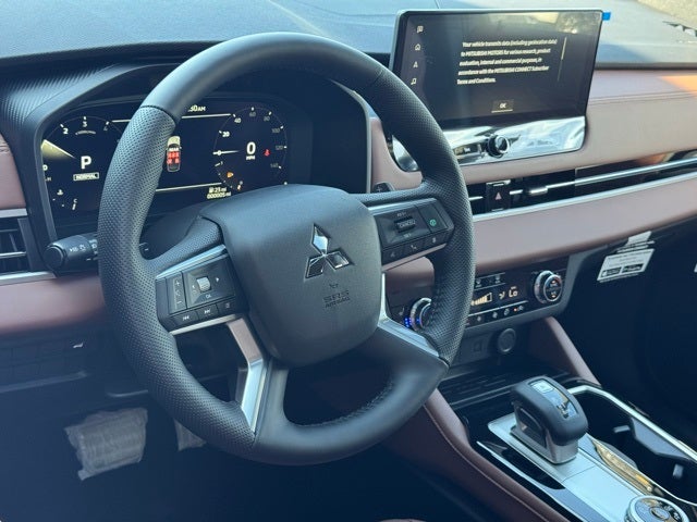 2025 Mitsubishi Outlander SEL