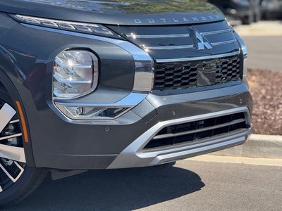 2025 Mitsubishi Outlander SEL