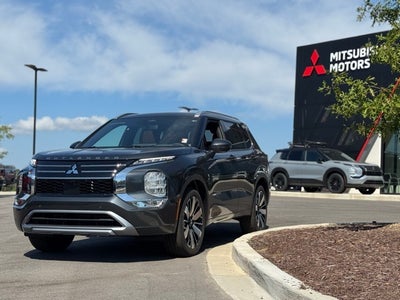 2025 Mitsubishi Outlander SEL