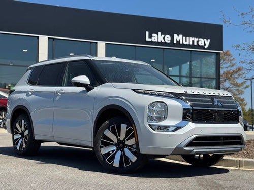 2026 Mitsubishi Outlander Base