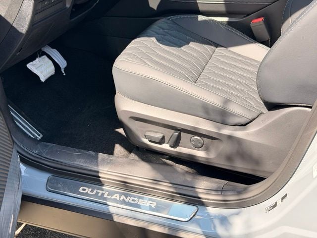 2026 Mitsubishi Outlander SEL