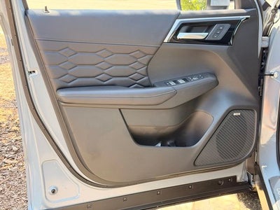 2026 Mitsubishi Outlander SEL