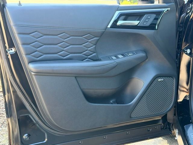 2026 Mitsubishi Outlander SEL