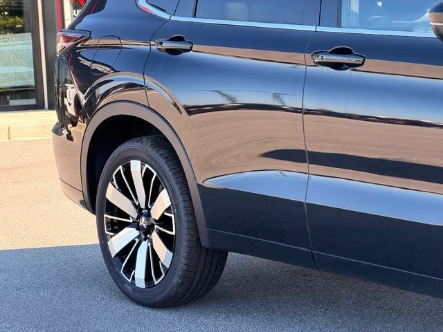 2026 Mitsubishi Outlander SEL
