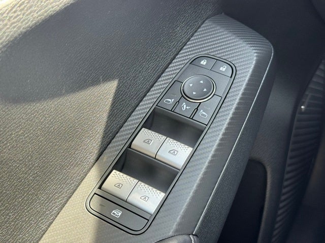 2026 Mitsubishi Outlander Base