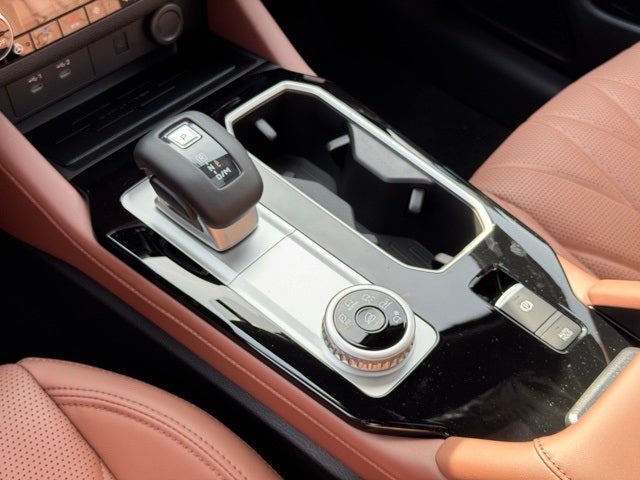 2026 Mitsubishi Outlander Base