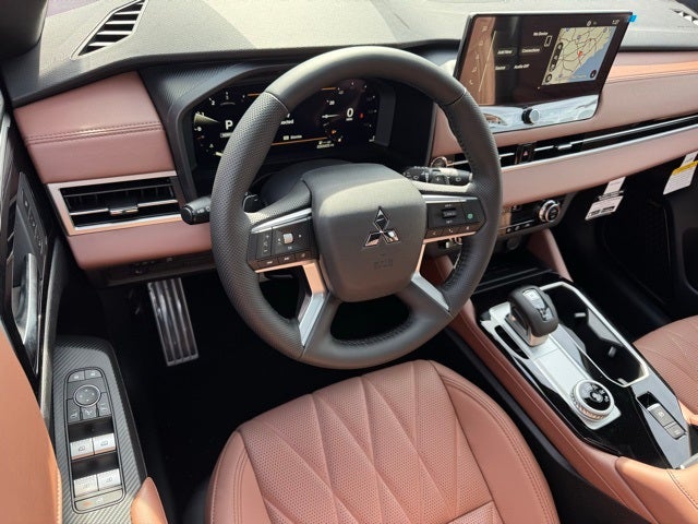 2026 Mitsubishi Outlander Base