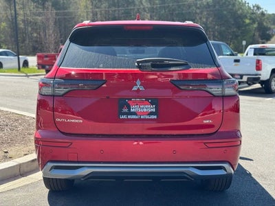 2026 Mitsubishi Outlander Base