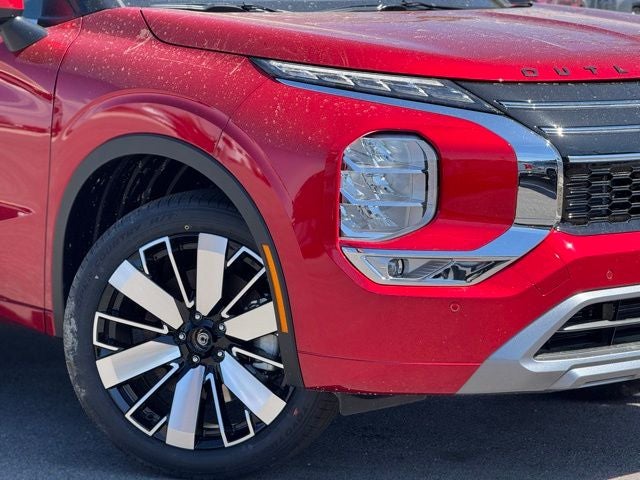 2026 Mitsubishi Outlander Base