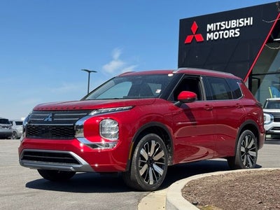 2026 Mitsubishi Outlander Base