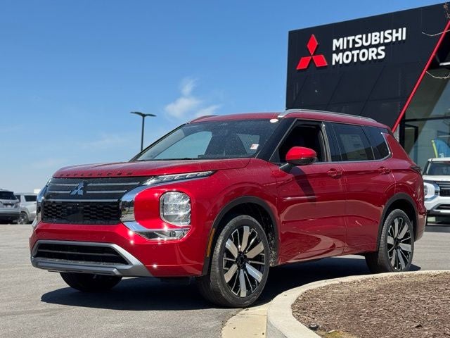 2026 Mitsubishi Outlander Base