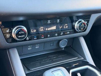 2026 Mitsubishi Outlander SEL