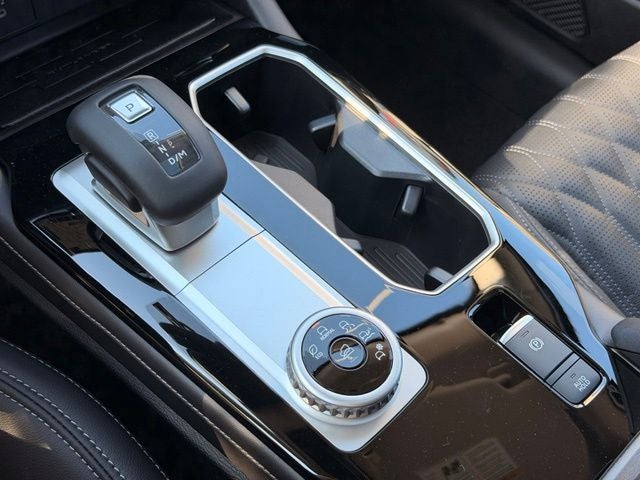 2026 Mitsubishi Outlander SEL