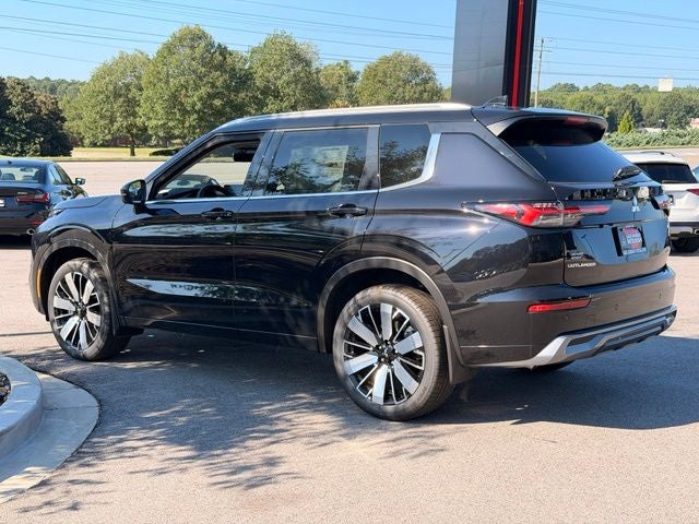 2026 Mitsubishi Outlander SEL