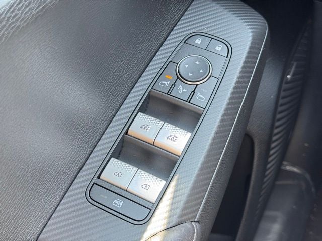 2026 Mitsubishi Outlander Base